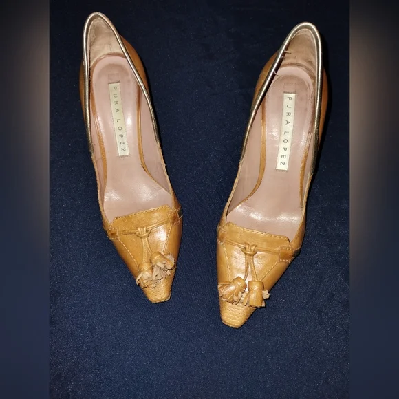 Pura Lopez pumps size 36, caramel colored leather with tassles - Picture 7 of 9